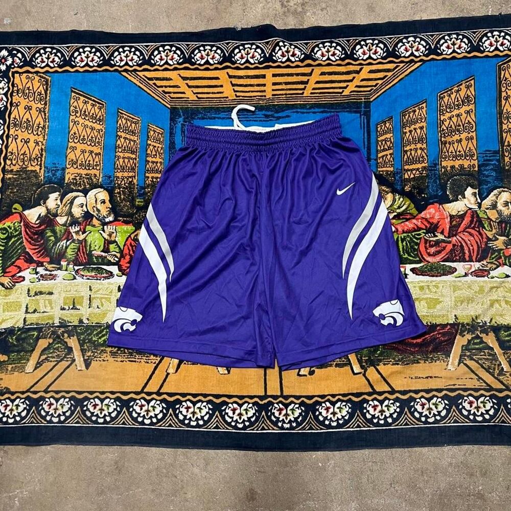 Nike purple kansas state wildcats basketball shorts size medium 9" inseam NCAA